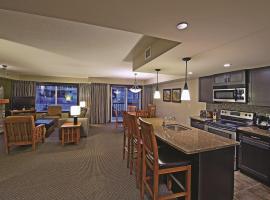 Clique Hotels & Resorts Exec Condo