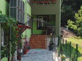 Casa Flori de Nuc