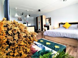 Bangkok Impact Popular Comdominium，位于曼谷的民宿