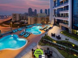 Millennium Place Barsha Heights Hotel，位于迪拜的酒店