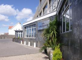 大使酒店，位于St Clements的酒店