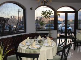 Hotel Royal 2