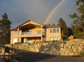 Above Naramata Bed & Breakfast