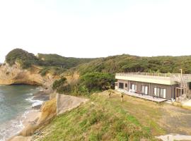 依宾诺余旅馆