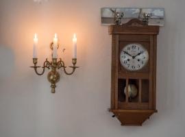 Bumbiermuiža-candlelight house