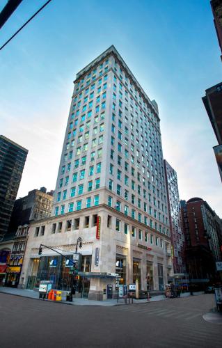 纽约曼哈顿/先锋广场万怡酒店