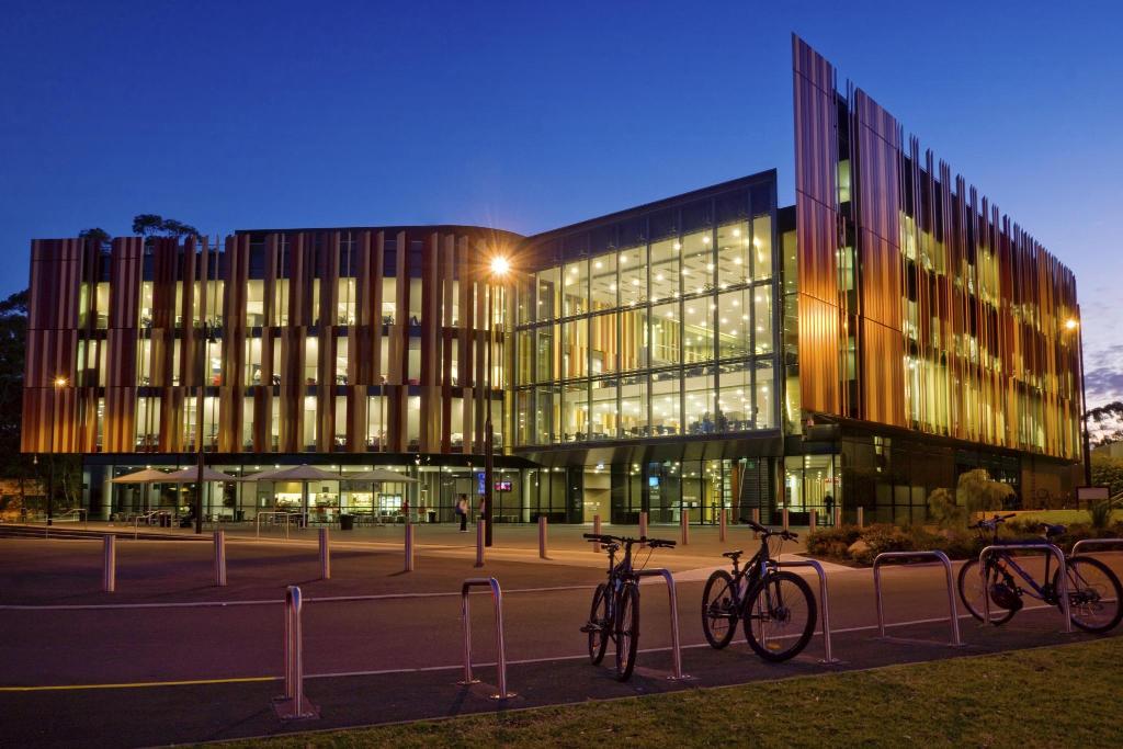 酒店 travelodge hotel macquarie north ryde sydney(悉尼麦格理北