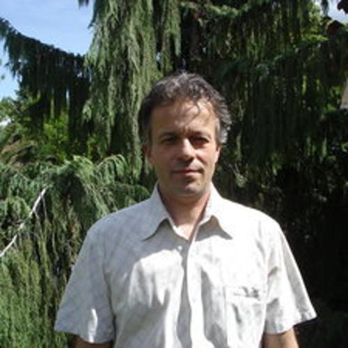 Szakál Attila
