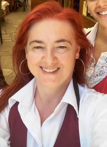 ANNAMARIA CIPOLLA (titolare e proprietaria )