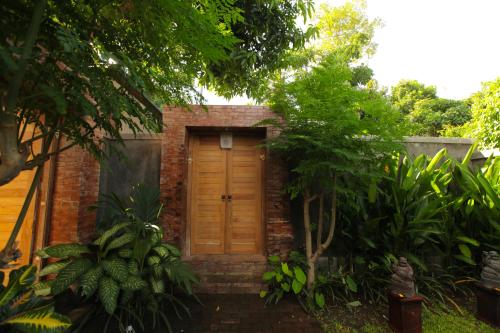 Uma De Villa