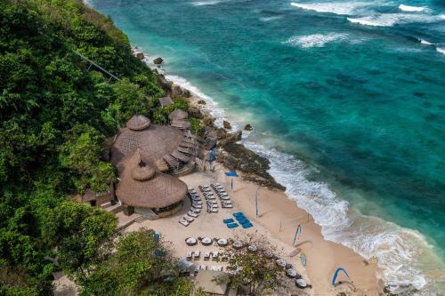 Karma Kandara Beach Club
