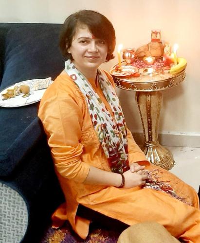 palak dogra